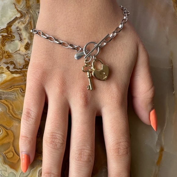 14k real solid yellow gold 925 Silver Heart Charm Bracelet - Picture 4 of 6